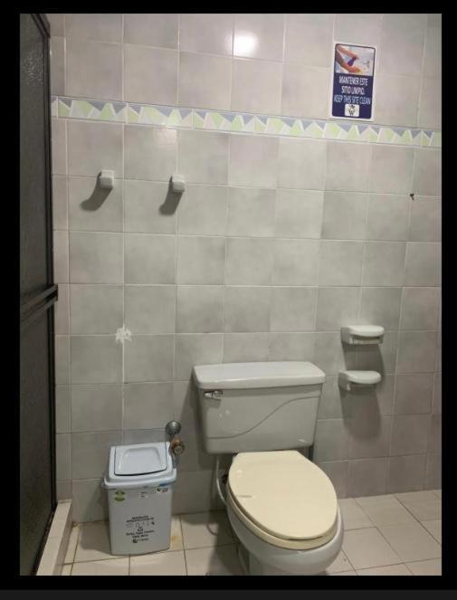 Casa W Pensión *